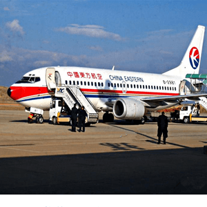 荷花航空邮寄航空快运业稳步发展的原因是什么？